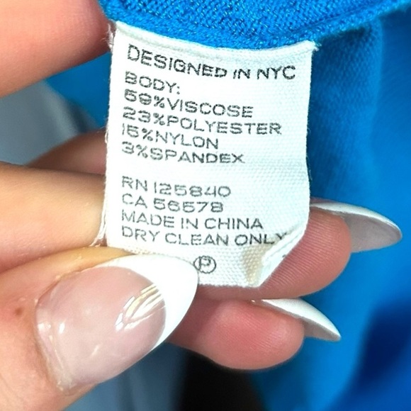 INTERMIX Blue Crew Neck Sweater Long Sleeve Size Small - Picture 6 of 6